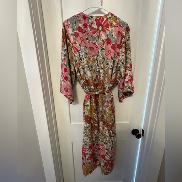 Natural Life Floral Kimono Robe - Vintage Floral - Picture 2 of 3